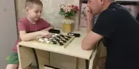 "Знает вся детвора: шашки - лучшая игра"
