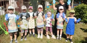 Сбор урожая на огороде.